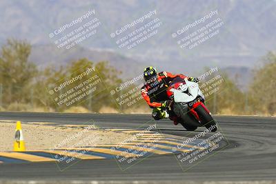 media/Mar-20-2025-Racers Edge (Thu) [[0731d8e3a1]]/2-B Group/Session 2 (Turn 7)/